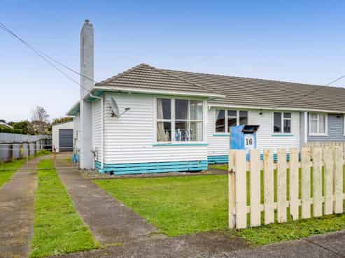 16 McLean Street, Hawera