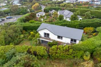 90 Marine Drive, Diamond Harbour
