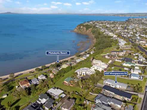1037 Whangaparaoa Road, Tindalls Beach