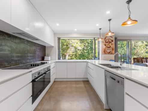6 Kohatu Boulder Way, Welbourn