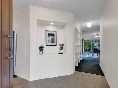 6 Saint Andrews Parkway, WAIWHAKAIHO