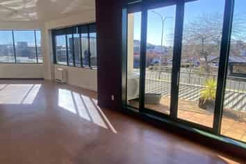 First floor on Fenton
