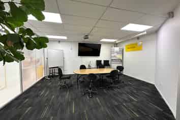 High Profile Ground Floor Vacancy in Te Atatu