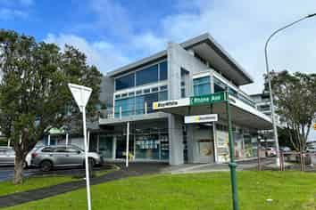 High Profile Ground Floor Vacancy in Te Atatu