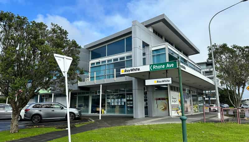 4/1-3 Rhone Avenue, Te Atatu Peninsula