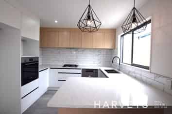 B/62 Royal Road, Massey