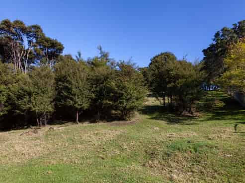 13  Tramway Road, Coromandel
