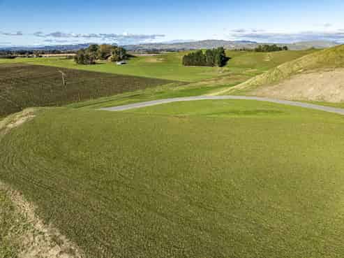 1.7ha Section - Maraekakaho Road, Raukawa