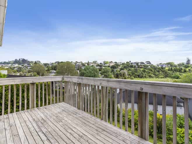 74 and 76 Spencer Street, Remuera
