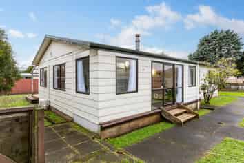 59 Arawhata Road, Paraparaumu