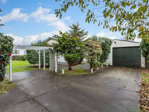 59 Arawhata Road, Paraparaumu