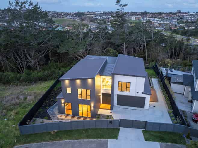 124 Kewa Road, Albany