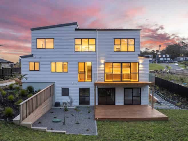 124 Kewa Road, Albany