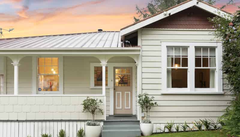 1 King Street, Paeroa