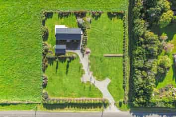 128 Rangiuru Road, Otaki Beach