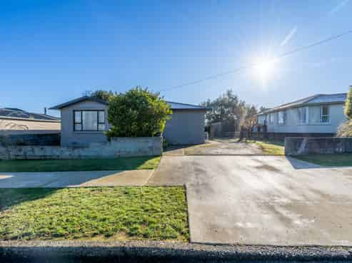 64 Kakapo Street, Waikiwi