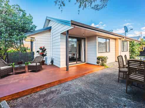 42 Whiting Crescent, Greenmeadows