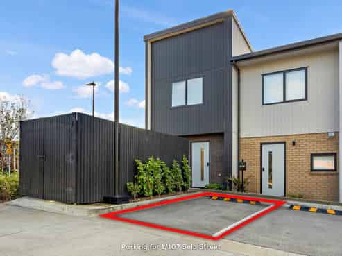1/107 Selo Street, Glen Eden