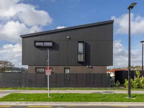 1/107 Selo Street, Glen Eden
