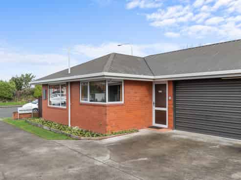 1/18 Burdale Street, Riccarton