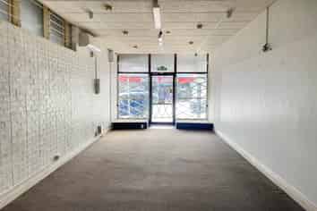 RETAIL OPPORTUNITY IN HOWICK
