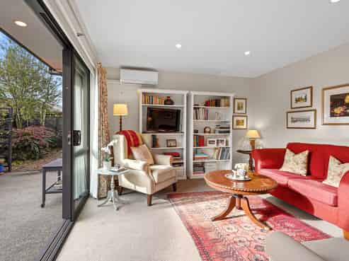 5/12 Bank Street, Amberley