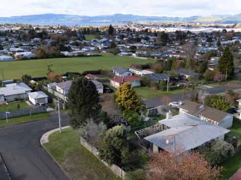 2 Inverness Road, Western Heights