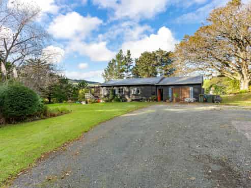 1380 Hibiscus Coast Highway, Puhoi