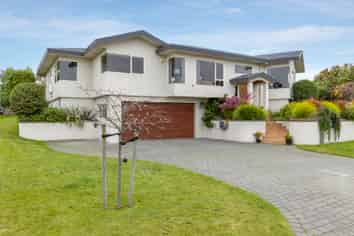 16 Whetu Place, Nukuhau