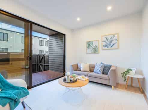 Lot 3/82 Rosewarne Crescent, Glendene