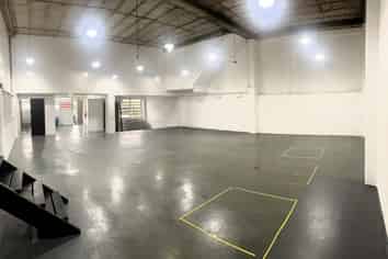 Birkenhead Basement | 200m2 High Stud Space