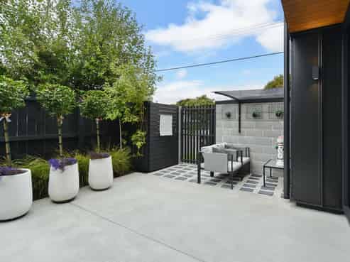 1/12 Hume Street, Sydenham