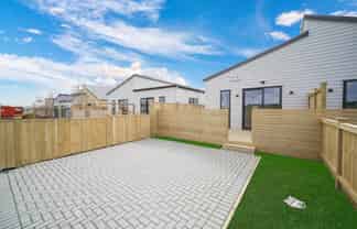 12 Kaapehu Street, Karaka