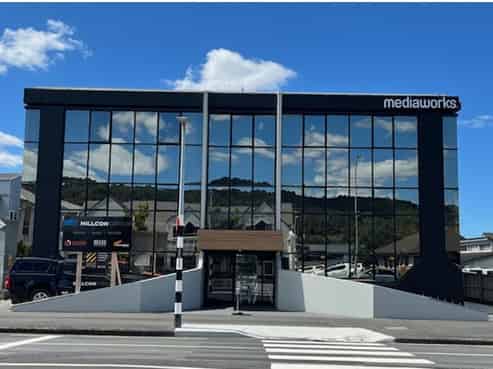 Refurbished Building on Bustling Bank 