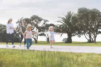 15/188 Centreway Road, Orewa