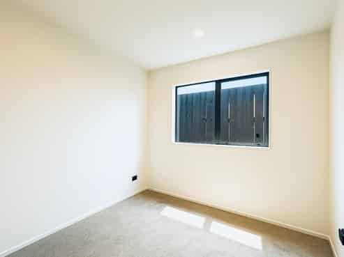 28 NANJING ROAD, Pukekohe