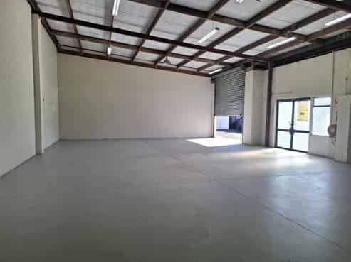 Motivated landlord - ideal industrial