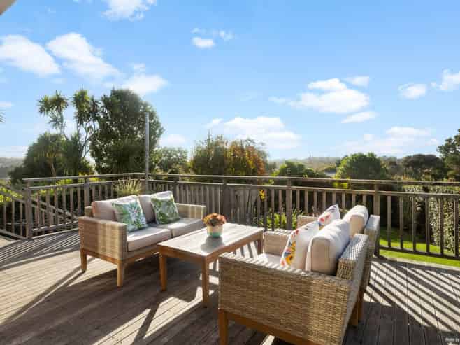 7 Highland Avenue, Titirangi