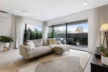 G05/55 Range View Road, Mount Albert