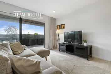 G05/55 Range View Road, Mount Albert