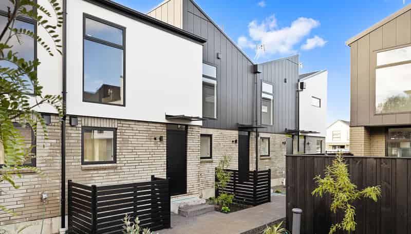 4/244 Innes Road, Saint Albans