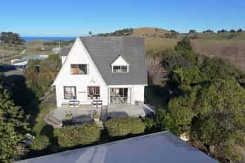 51 Tenby Street, Moeraki