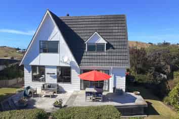 51 Tenby Street, Moeraki