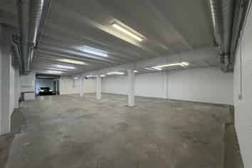 Rare warehouse in the city fringe