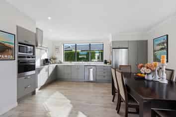  417 -61 Golden Sands Drive, Papamoa Beach