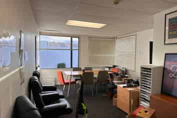 Office Space - Moorhouse Ave