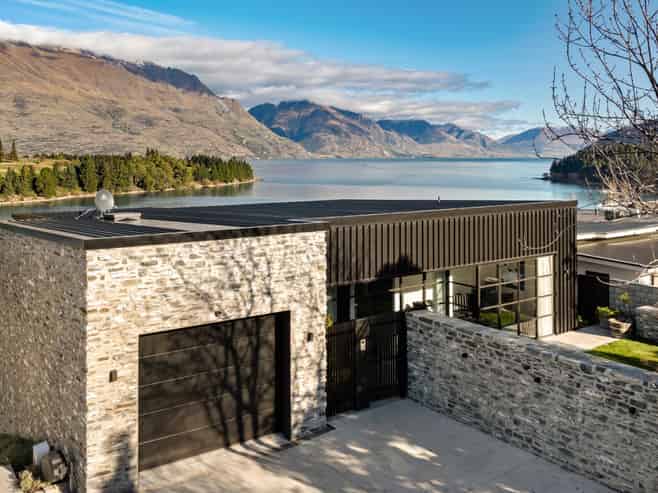 95 Frankton Road, Queenstown