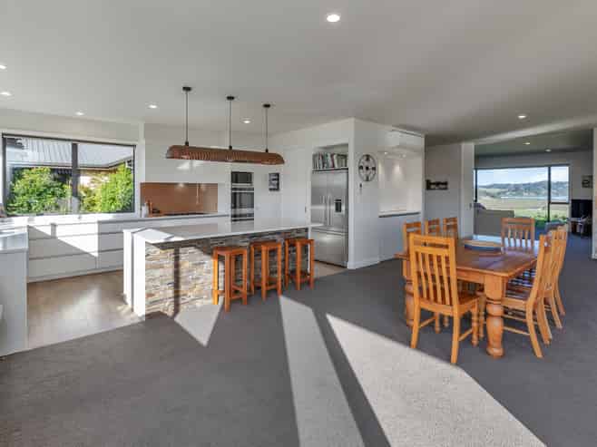 168 Miller Way, Mahurangi East