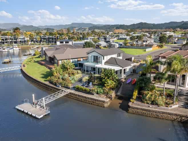 14 Kelly Place, Whitianga