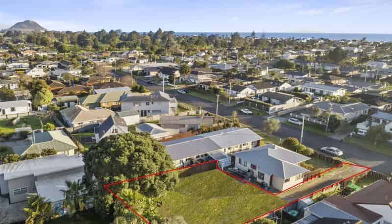 16A Leander Street, Mount Maunganui